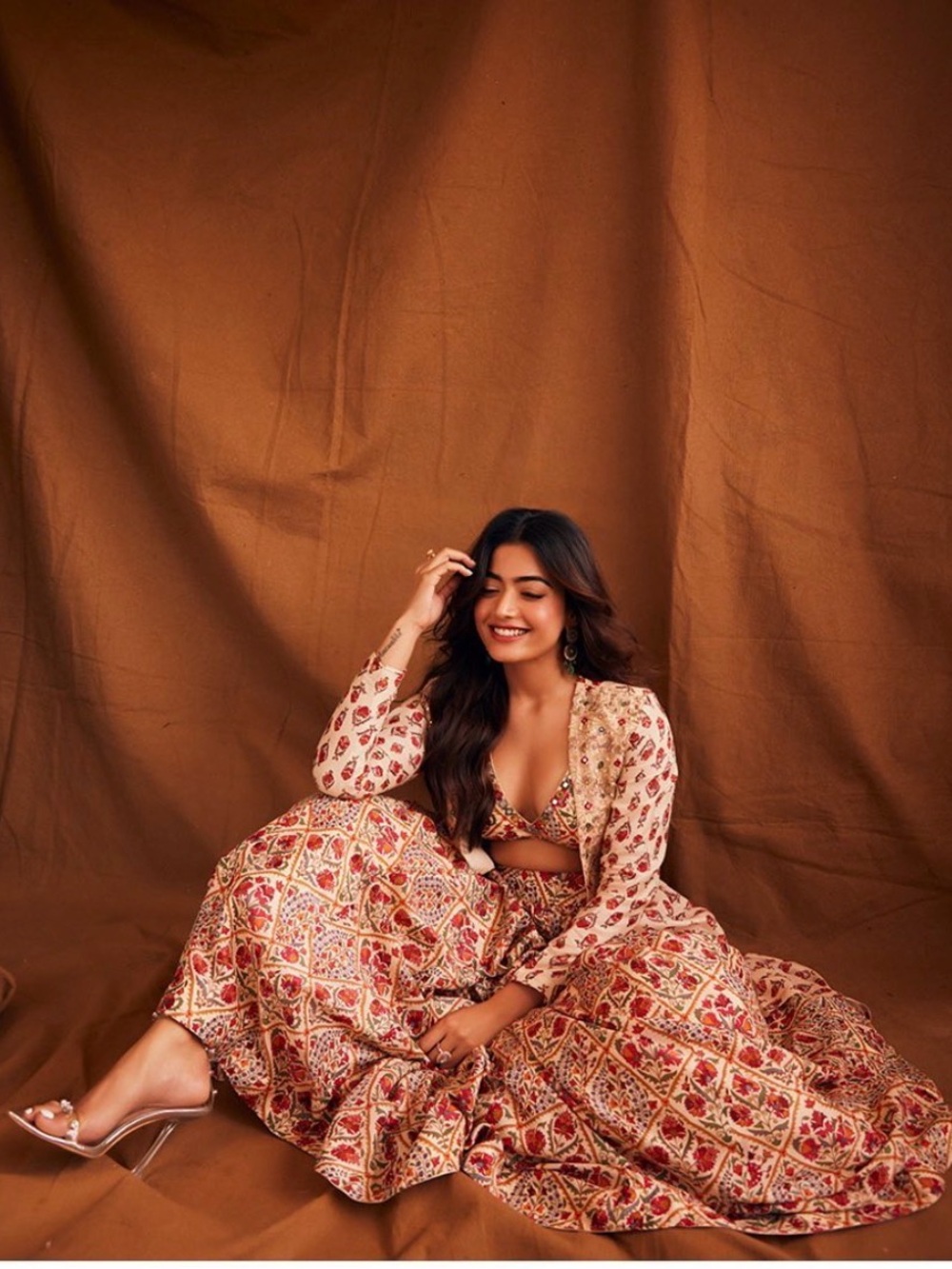 Drishti and zahabia skirt set